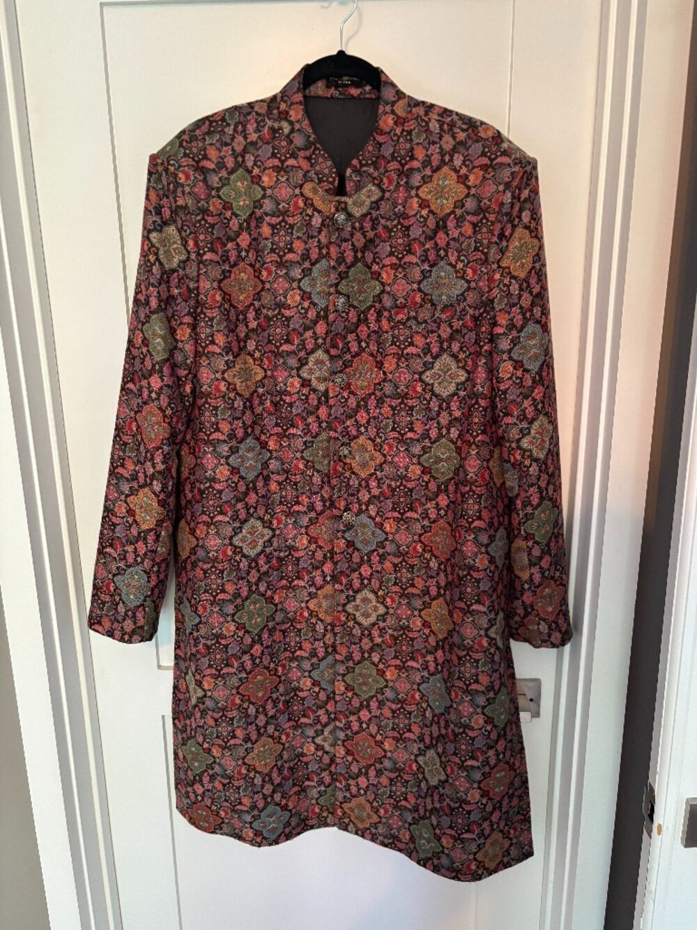 TushPosh Multi-Colored Polyester Yarn Printed & Embroidered Sherwani